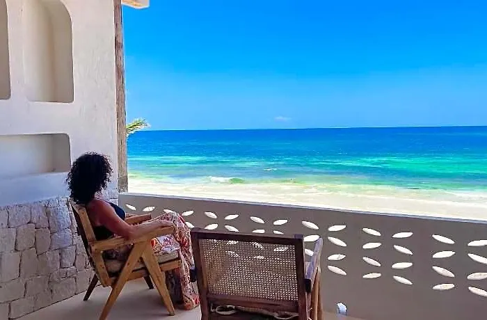 Amansala And Hotel 4*